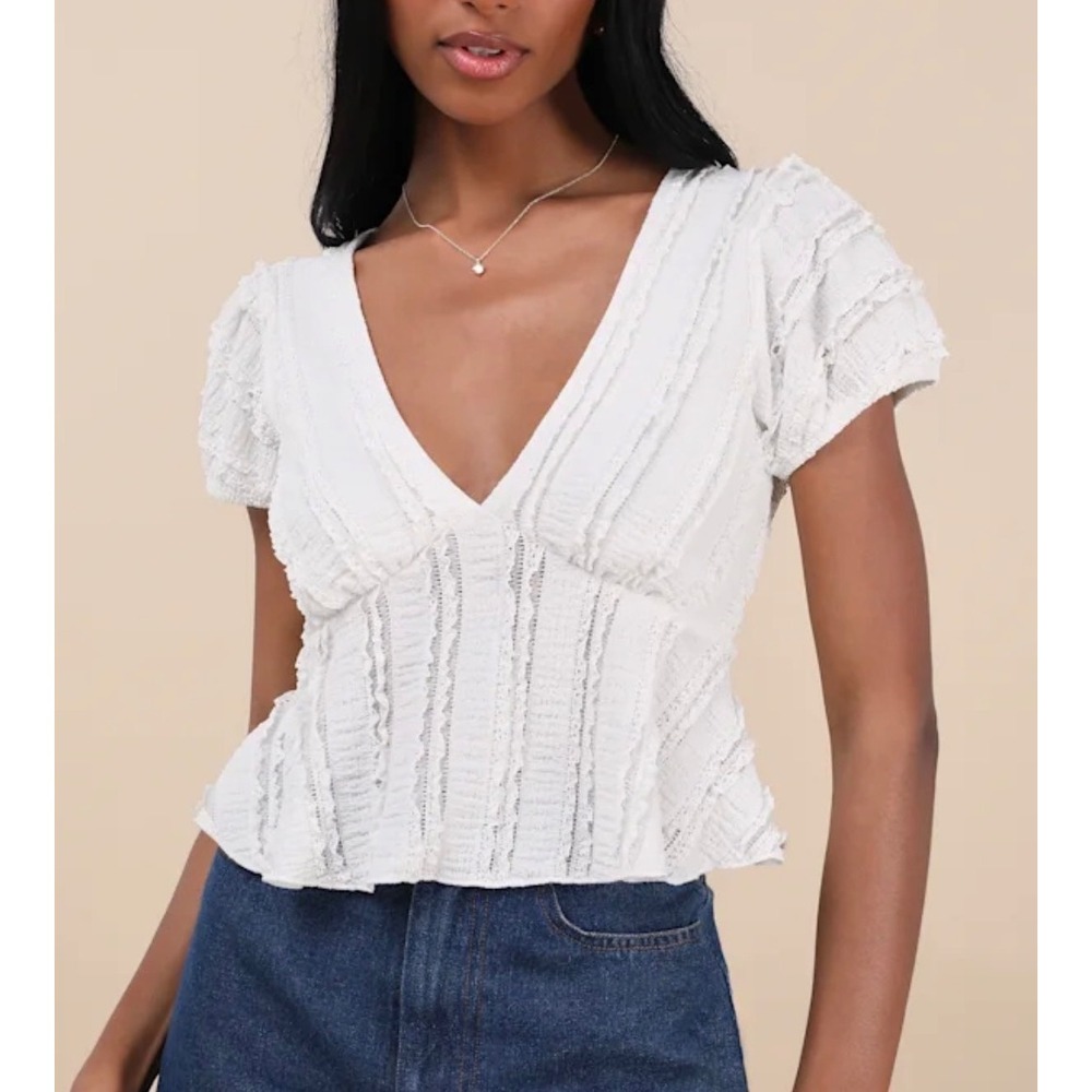 NWT Lulus Size Medium Estela Ivory Ruffled Puff Sleeve Peplum Crop Top White